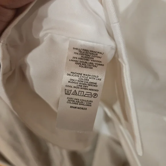 LOFT White Button-Down Vest NWT - Picture 6 of 6